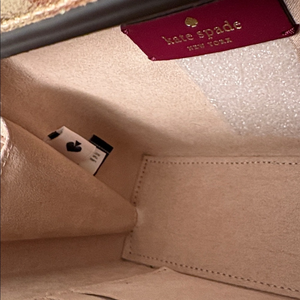 Kate Spade Wrapping Party Gift Box Crossbody - Picture 2 of 7